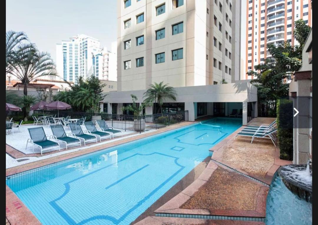 Em Moema - Flat Executivo Prox Ao Aeroporto E Shopping Ibirapuera Apartamento São Paulo